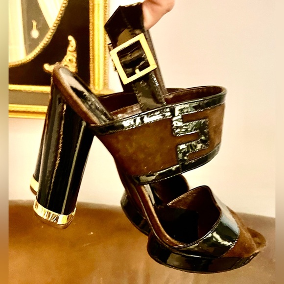 Tory Burch Leather Platform Heels EUC black & brown Sz 7.5M - Picture 5 of 12